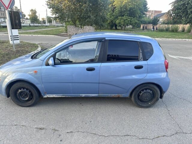 Синий Шевроле Авео, объемом двигателя 0 л и пробегом 190 тыс. км за 2500 $, фото 3 на Automoto.ua