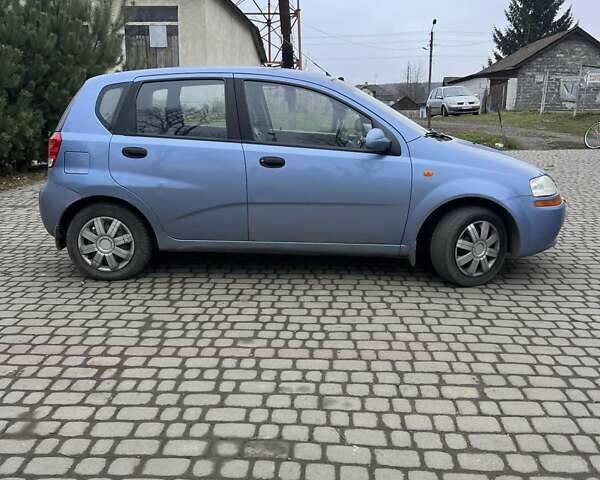 Синий Шевроле Авео, объемом двигателя 1.5 л и пробегом 196 тыс. км за 2500 $, фото 1 на Automoto.ua