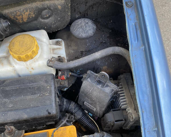 Синий Шевроле Авео, объемом двигателя 1.5 л и пробегом 220 тыс. км за 2300 $, фото 10 на Automoto.ua