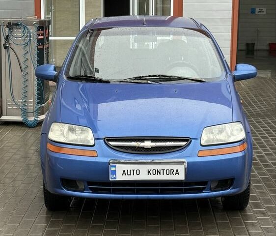 Шевроле Авео 2005 в Сумах на Automoto.ua Синий Шевроле Авео, объемом двигателя 1.5 л и пробегом 145 тыс. км за 2350 $, фото 1 на Automoto.ua