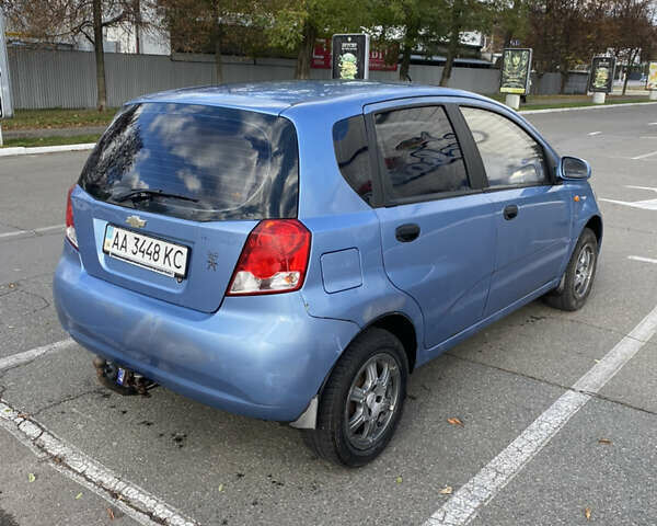 Синий Шевроле Авео, объемом двигателя 1.5 л и пробегом 220 тыс. км за 2300 $, фото 3 на Automoto.ua