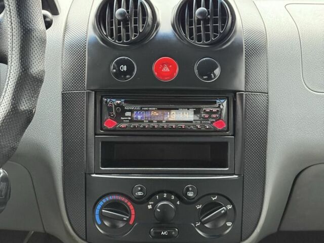 Шевроле Авео 2005 в Сумах на Automoto.ua Синий Шевроле Авео, объемом двигателя 1.5 л и пробегом 145 тыс. км за 2350 $, фото 13 на Automoto.ua