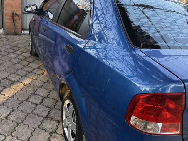 Синий Шевроле Авео, объемом двигателя 1.5 л и пробегом 160 тыс. км за 2900 $, фото 4 на Automoto.ua