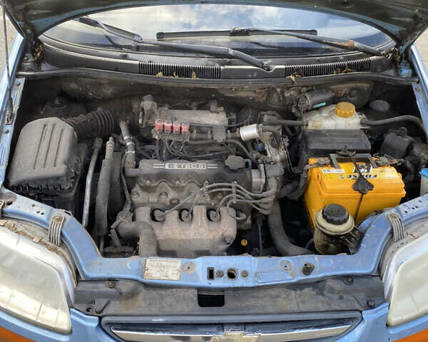 Синий Шевроле Авео, объемом двигателя 1.5 л и пробегом 220 тыс. км за 2300 $, фото 7 на Automoto.ua