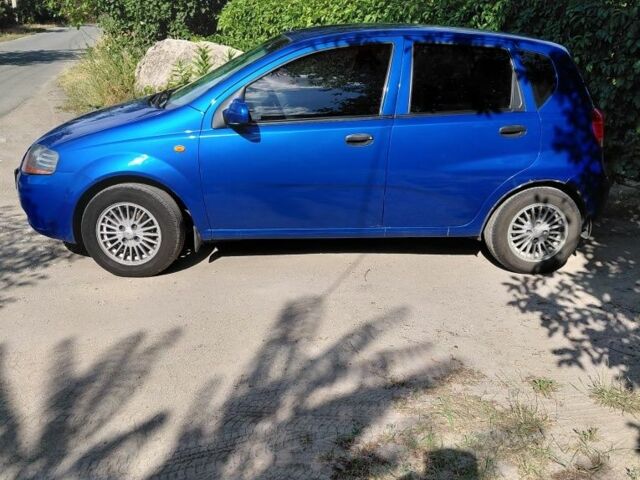 Синий Шевроле Авео, объемом двигателя 1.5 л и пробегом 200 тыс. км за 2999 $, фото 3 на Automoto.ua