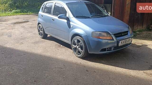 Синий Шевроле Авео, объемом двигателя 1.5 л и пробегом 356 тыс. км за 3000 $, фото 10 на Automoto.ua