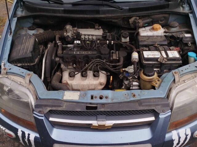 Синий Шевроле Авео, объемом двигателя 1.5 л и пробегом 169 тыс. км за 2350 $, фото 2 на Automoto.ua