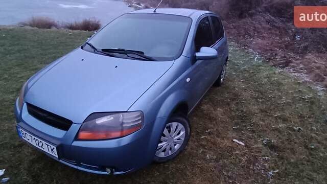 Синий Шевроле Авео, объемом двигателя 1.5 л и пробегом 356 тыс. км за 3000 $, фото 3 на Automoto.ua