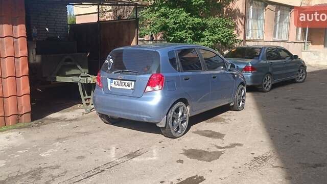 Синий Шевроле Авео, объемом двигателя 1.5 л и пробегом 356 тыс. км за 3000 $, фото 9 на Automoto.ua