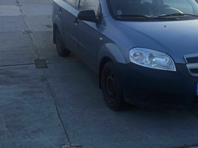 Синий Шевроле Авео, объемом двигателя 1.5 л и пробегом 520 тыс. км за 2500 $, фото 1 на Automoto.ua