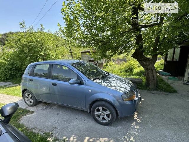 Синій Шевроле Авео, об'ємом двигуна 1.5 л та пробігом 190 тис. км за 3000 $, фото 4 на Automoto.ua