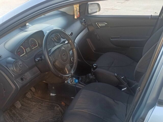 Синий Шевроле Авео, объемом двигателя 1.5 л и пробегом 520 тыс. км за 2500 $, фото 6 на Automoto.ua