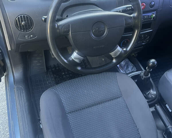 Синий Шевроле Авео, объемом двигателя 1.5 л и пробегом 140 тыс. км за 1950 $, фото 13 на Automoto.ua