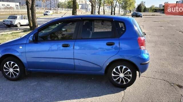 Синій Шевроле Авео, об'ємом двигуна 1.5 л та пробігом 199 тис. км за 3400 $, фото 2 на Automoto.ua