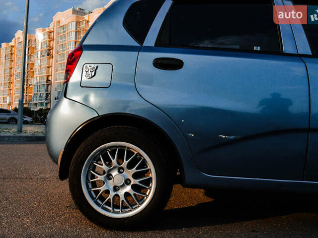 Синій Шевроле Авео, об'ємом двигуна 1.5 л та пробігом 285 тис. км за 2900 $, фото 8 на Automoto.ua