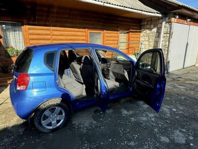 Синий Шевроле Авео, объемом двигателя 1.5 л и пробегом 73 тыс. км за 3400 $, фото 4 на Automoto.ua