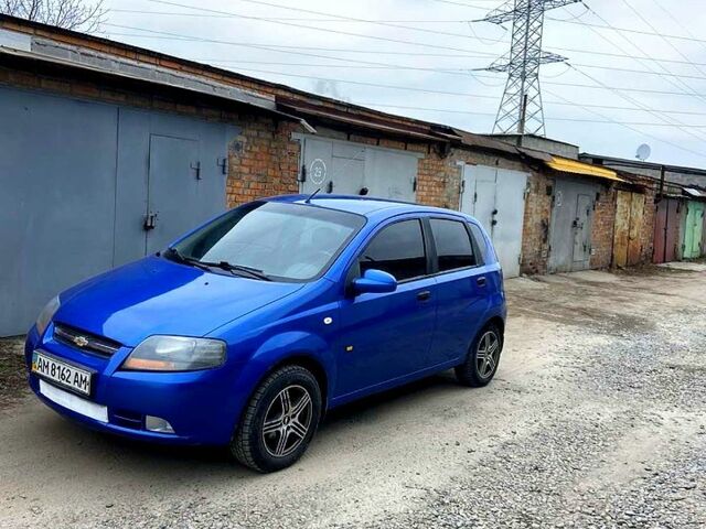 Синій Шевроле Авео, об'ємом двигуна 1.5 л та пробігом 235 тис. км за 3599 $, фото 2 на Automoto.ua