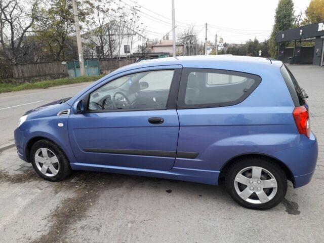 Синий Шевроле Авео, объемом двигателя 1.5 л и пробегом 70 тыс. км за 5000 $, фото 1 на Automoto.ua