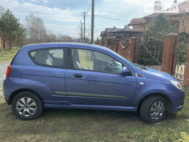 Синій Шевроле Авео, об'ємом двигуна 1.5 л та пробігом 100 тис. км за 4000 $, фото 3 на Automoto.ua