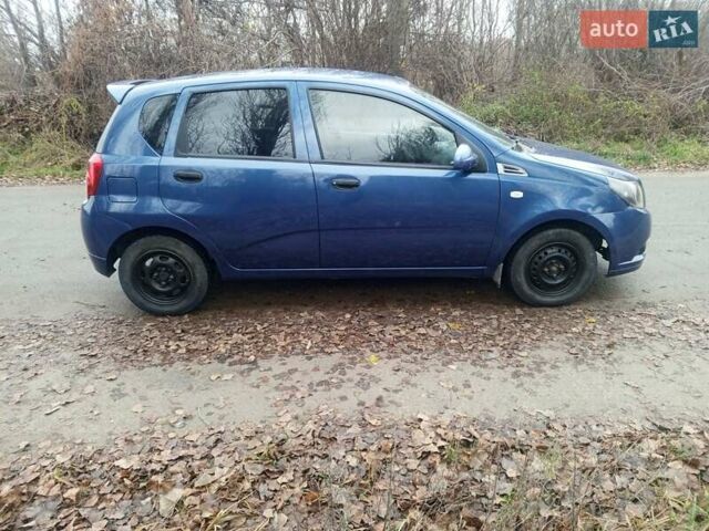 Синий Шевроле Авео, объемом двигателя 1.5 л и пробегом 300 тыс. км за 2600 $, фото 7 на Automoto.ua
