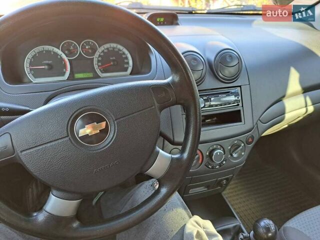Синий Шевроле Авео, объемом двигателя 0 л и пробегом 74 тыс. км за 4500 $, фото 6 на Automoto.ua