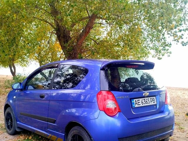 Синій Шевроле Авео, об'ємом двигуна 1.5 л та пробігом 250 тис. км за 3700 $, фото 1 на Automoto.ua