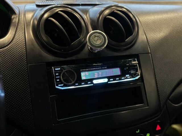 Синій Шевроле Авео, об'ємом двигуна 1.5 л та пробігом 217 тис. км за 3999 $, фото 13 на Automoto.ua