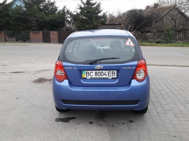Синий Шевроле Авео, объемом двигателя 1.5 л и пробегом 70 тыс. км за 5000 $, фото 2 на Automoto.ua