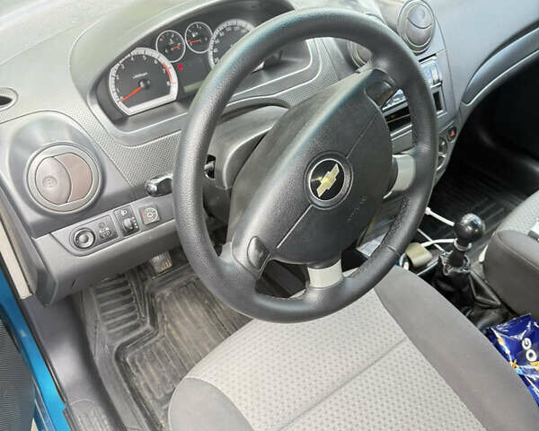 Синий Шевроле Авео, объемом двигателя 1.5 л и пробегом 169 тыс. км за 4850 $, фото 8 на Automoto.ua