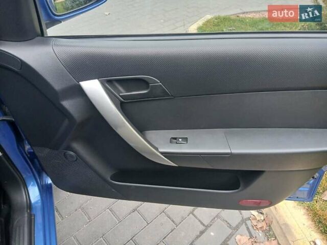 Синій Шевроле Авео, об'ємом двигуна 1.5 л та пробігом 179 тис. км за 4599 $, фото 20 на Automoto.ua
