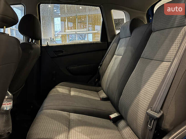 Синий Шевроле Авео, объемом двигателя 1.5 л и пробегом 217 тыс. км за 3999 $, фото 18 на Automoto.ua