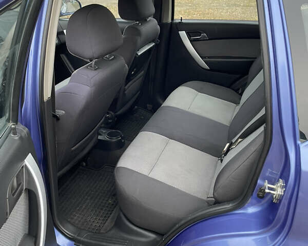 Синий Шевроле Авео, объемом двигателя 1.4 л и пробегом 180 тыс. км за 3650 $, фото 8 на Automoto.ua