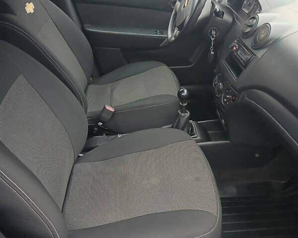 Синій Шевроле Авео, об'ємом двигуна 1.5 л та пробігом 179 тис. км за 4599 $, фото 23 на Automoto.ua