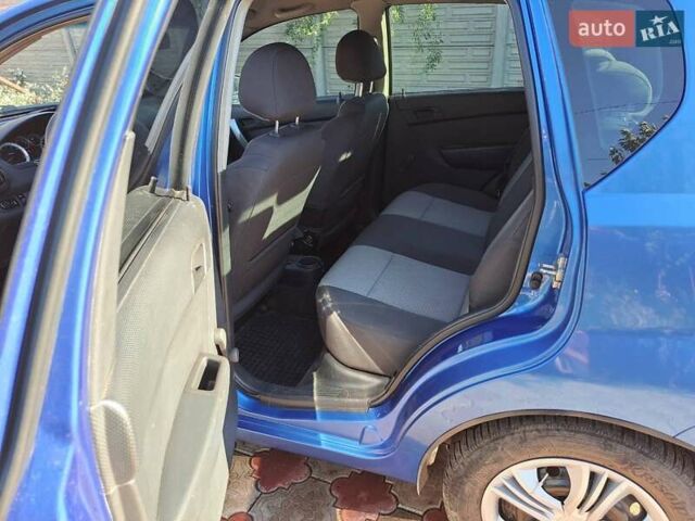 Синий Шевроле Авео, объемом двигателя 0 л и пробегом 74 тыс. км за 4500 $, фото 8 на Automoto.ua