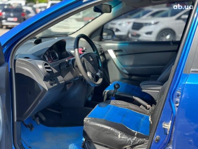 Синій Шевроле Авео, об'ємом двигуна 1.5 л та пробігом 226 тис. км за 4190 $, фото 12 на Automoto.ua