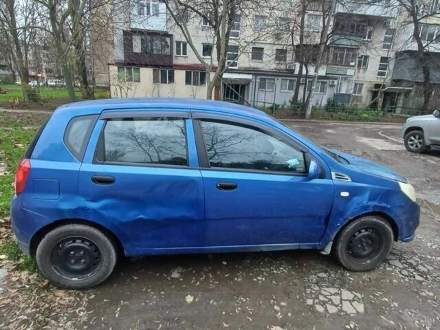 Синий Шевроле Авео, объемом двигателя 1.5 л и пробегом 200 тыс. км за 2800 $, фото 2 на Automoto.ua