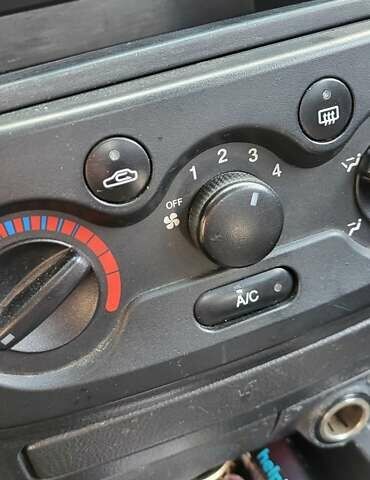 Шевроле Авео 2008 в Сумах на Automoto.ua Синий Шевроле Авео, объемом двигателя 1.5 л и пробегом 226 тыс. км за 4200 $, фото 16 на Automoto.ua