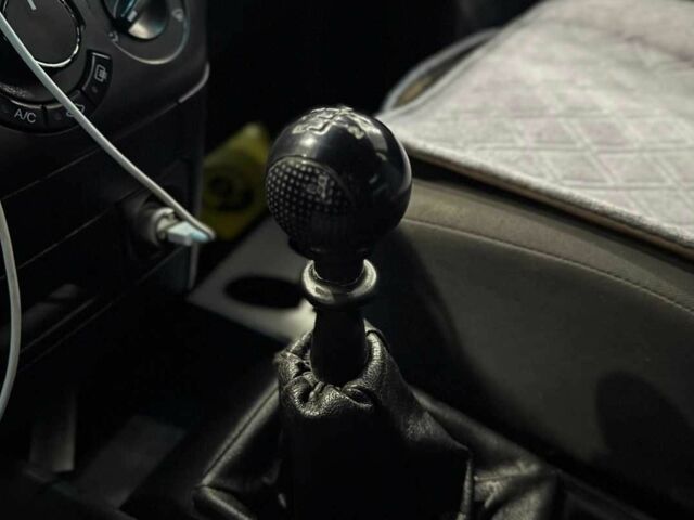 Синій Шевроле Авео, об'ємом двигуна 1.5 л та пробігом 217 тис. км за 3999 $, фото 15 на Automoto.ua