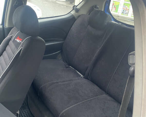 Синий Шевроле Авео, объемом двигателя 1.21 л и пробегом 262 тыс. км за 3500 $, фото 9 на Automoto.ua