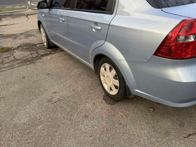 Синій Шевроле Авео, об'ємом двигуна 1.6 л та пробігом 230 тис. км за 4000 $, фото 3 на Automoto.ua