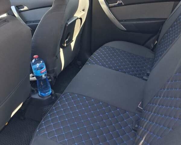 Синий Шевроле Авео, объемом двигателя 1.4 л и пробегом 125 тыс. км за 5500 $, фото 11 на Automoto.ua