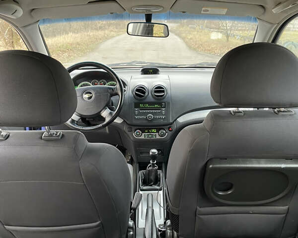 Синий Шевроле Авео, объемом двигателя 1.4 л и пробегом 180 тыс. км за 3650 $, фото 10 на Automoto.ua