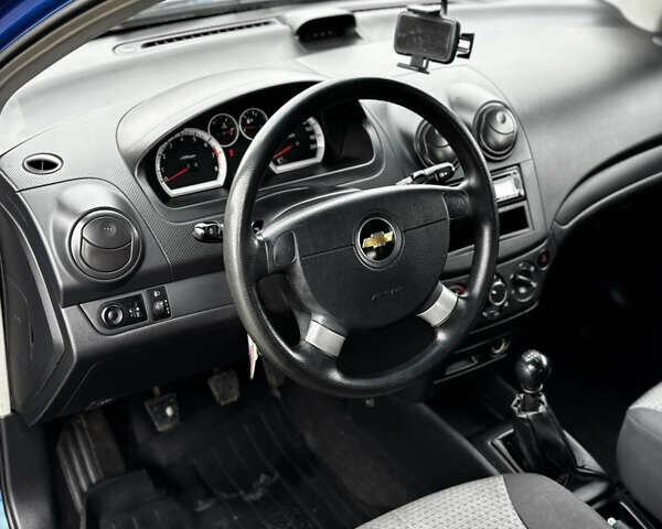 Синий Шевроле Авео, объемом двигателя 1.5 л и пробегом 59 тыс. км за 4500 $, фото 11 на Automoto.ua