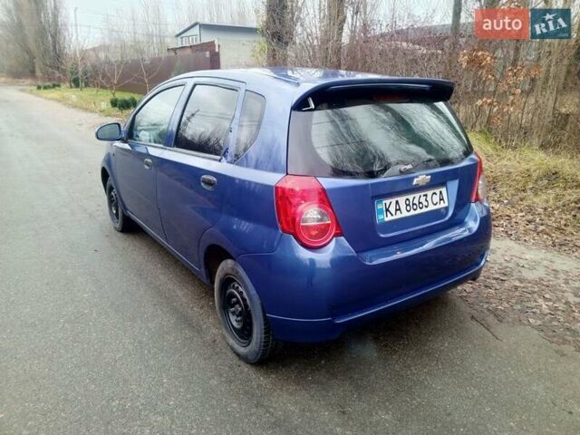 Синий Шевроле Авео, объемом двигателя 1.5 л и пробегом 300 тыс. км за 2600 $, фото 2 на Automoto.ua