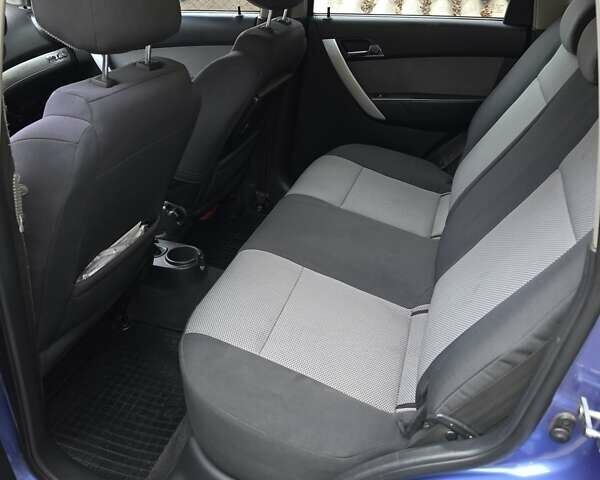 Синий Шевроле Авео, объемом двигателя 1.4 л и пробегом 205 тыс. км за 4200 $, фото 7 на Automoto.ua