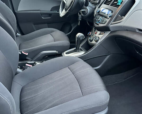 Синий Шевроле Авео, объемом двигателя 1.6 л и пробегом 197 тыс. км за 6990 $, фото 19 на Automoto.ua