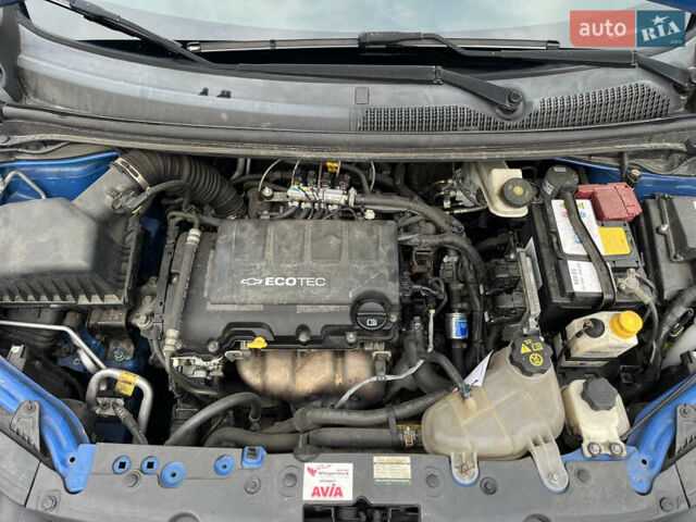 Синій Шевроле Авео, об'ємом двигуна 1.4 л та пробігом 160 тис. км за 6500 $, фото 27 на Automoto.ua