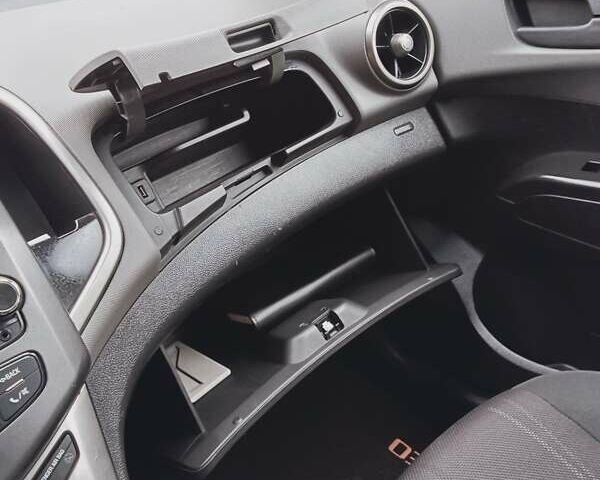 Синий Шевроле Авео, объемом двигателя 1.3 л и пробегом 145 тыс. км за 6350 $, фото 25 на Automoto.ua