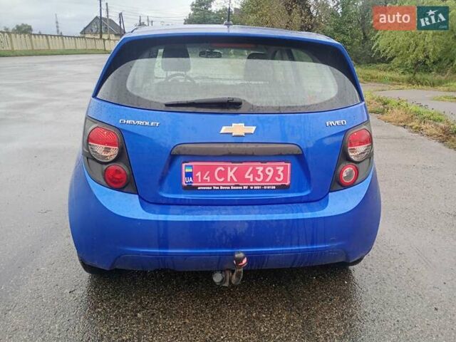 Синій Шевроле Авео, об'ємом двигуна 1.2 л та пробігом 248 тис. км за 5300 $, фото 5 на Automoto.ua