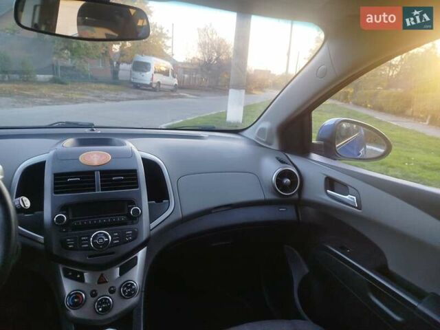 Синий Шевроле Авео, объемом двигателя 1.6 л и пробегом 116 тыс. км за 5900 $, фото 52 на Automoto.ua